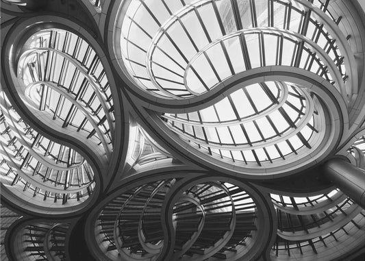 geometric entrance by 中林 光次, front view of the artwork; looping architectural curves and a repeating glazed roof grid in black and white.